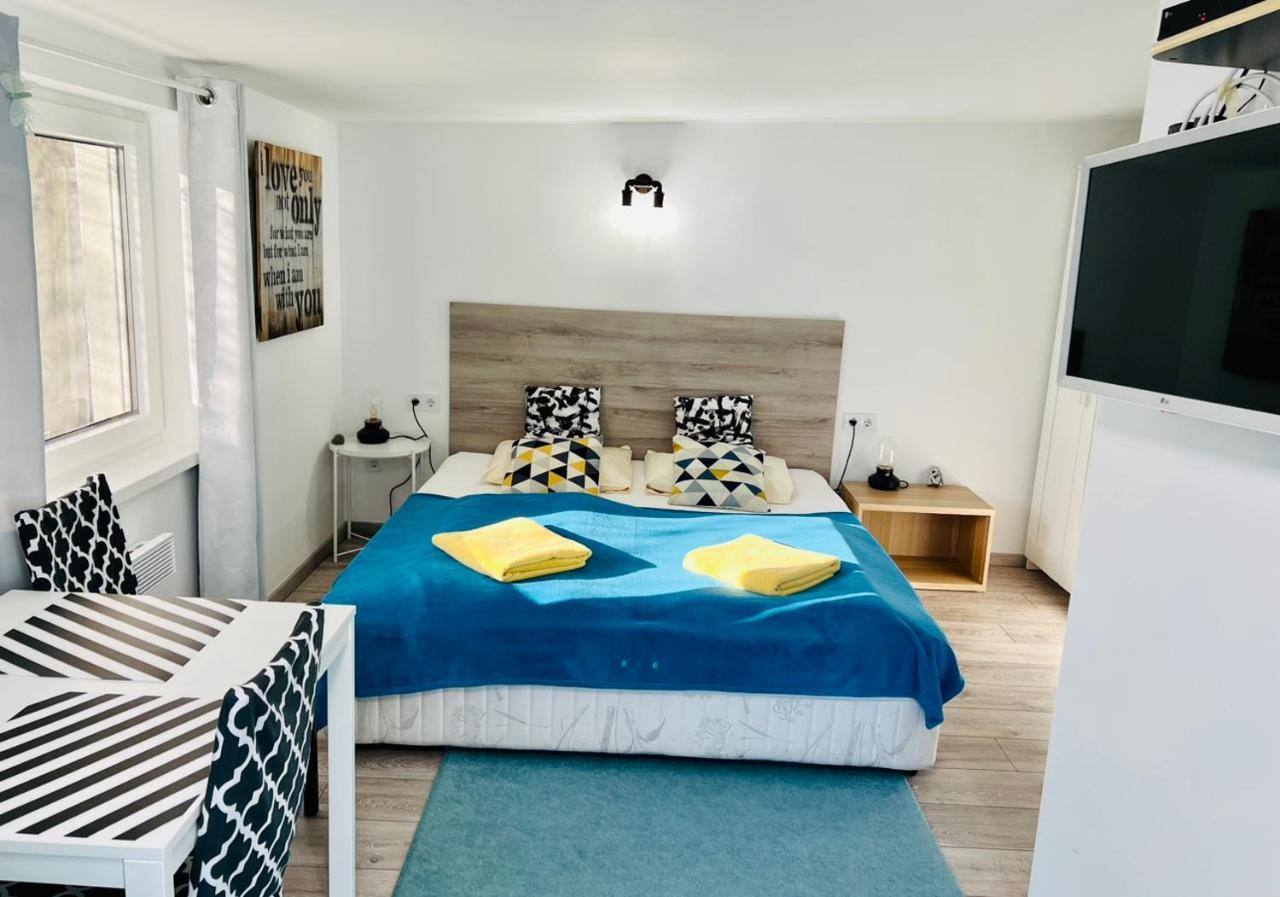 Balcsitthon Apartmanok Siofok Luaran gambar